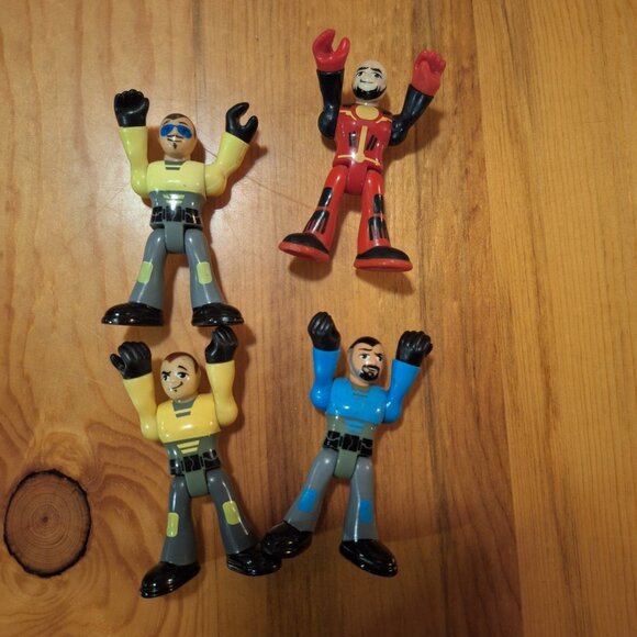 Imaginext Dino Riders 4 Figures 3" Lot Jurassic Dinosaur Blue Yellow Red - Picture 11 of 11